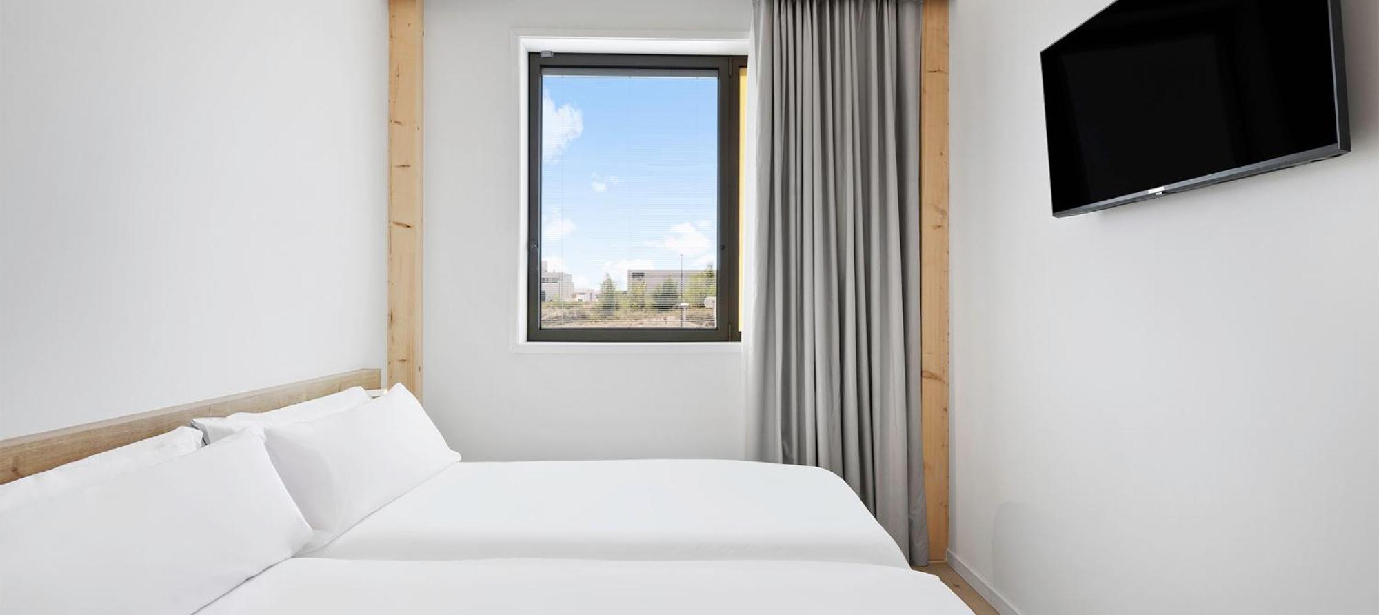 B&B Hotel Madrid Трес Кантос Экстерьер фото